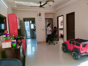 Parking in 2.5 BHK Apartment at Nirala Aspire, Sector 16 Greater Noida – for Sale