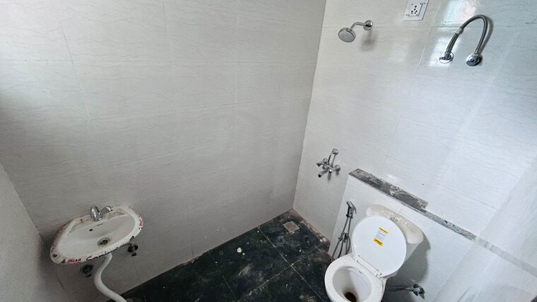 Bathroom, sector 39 2 Bedroom 1270 Sq.Ft. Builder Floor In Sector 39 Gurgaon 10267907