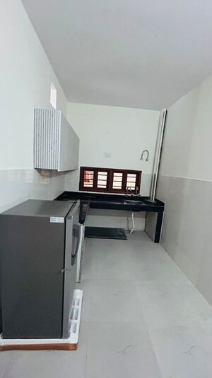 Kitchen in 2 BHK Builder Floor at Sector 39 – for Rent