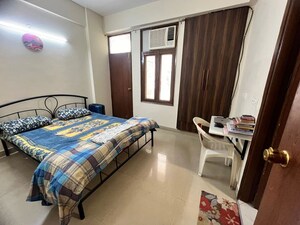 Bedroom in 3.5 BHK Apartment at Griha Pravesh, Sector 77 – for Rent