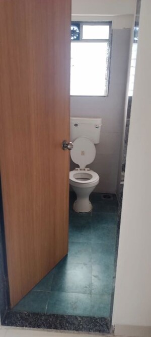 2 BHK Apartment For Rent in Versova View, Andheri West