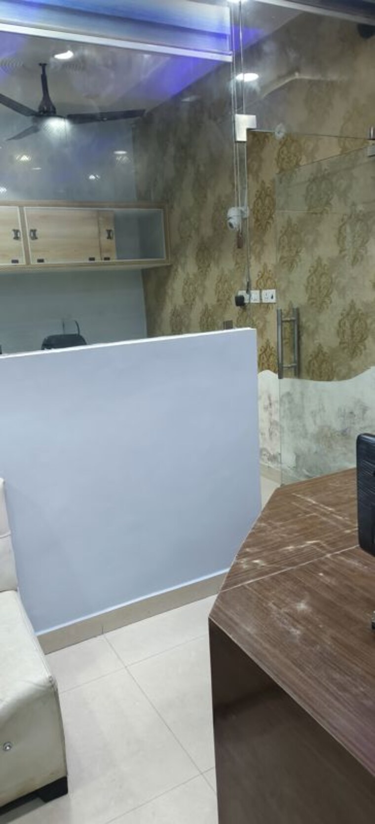 Bathroom, vibhuti khand Commercial Office Space 400 Sq.Ft. In Vibhuti Khand Lucknow 10267968