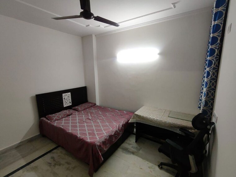 Bedroom, lajpat nagar i 2 Bedroom 1000 Sq.Ft. Builder Floor In Lajpat Nagar I Delhi 10268013