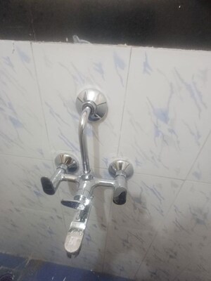 Bathroom in 1 BHK Apartment at Hill View CHS Antop HIll, Antop Hill – for Rent