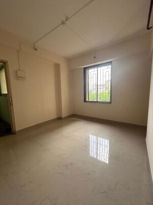 Room in 1 BHK Apartment at Hill View CHS Antop HIll, Antop Hill – for Rent