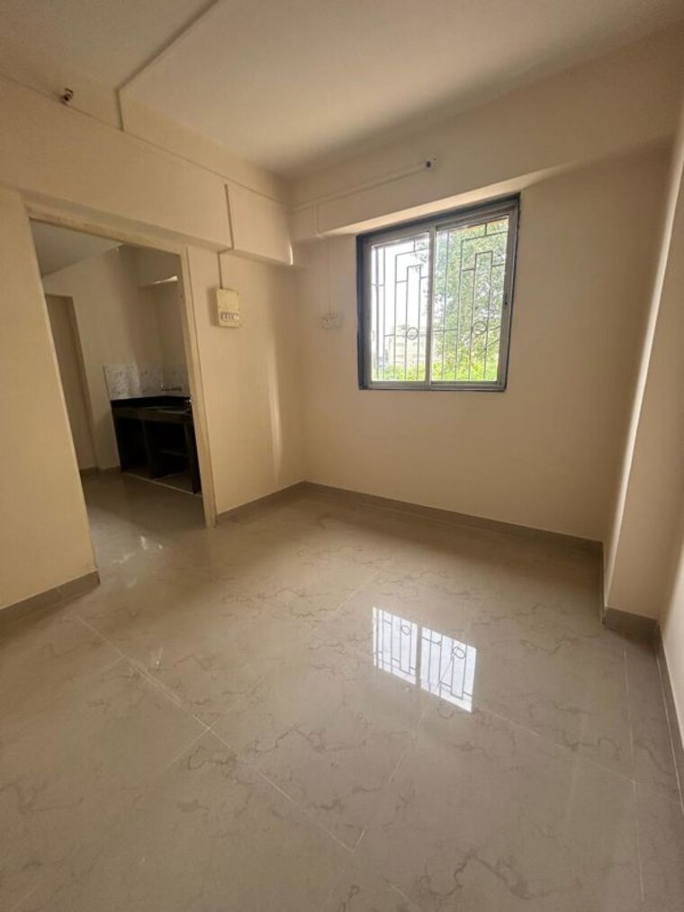 Room, hill-view-chs-antop-hill 1 Bedroom 300 Sq.Ft. Apartment In Antop Hill Mumbai 10268035