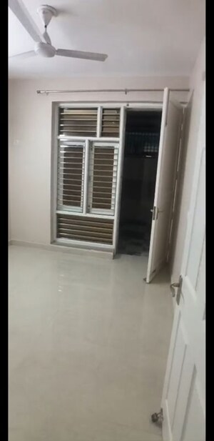 Building Lobby in 3 BHK Builder Floor at TDI The Grand Retreat, Sector 88 – for Rent