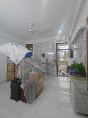 Living Room in 3 BHK Builder Floor at Sector 49 – for Rent