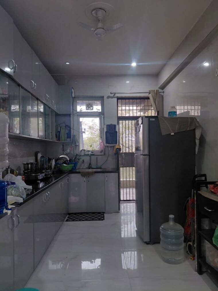 Kitchen, sector 49 3 Bedroom 1750 Sq.Ft. Builder Floor In Sector 49 Noida 10268060