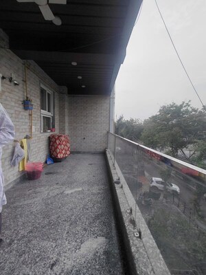 Balcony in 3 BHK Builder Floor at Sector 49 – for Rent