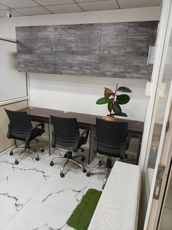 Office Space For Rent in Gaur City Center