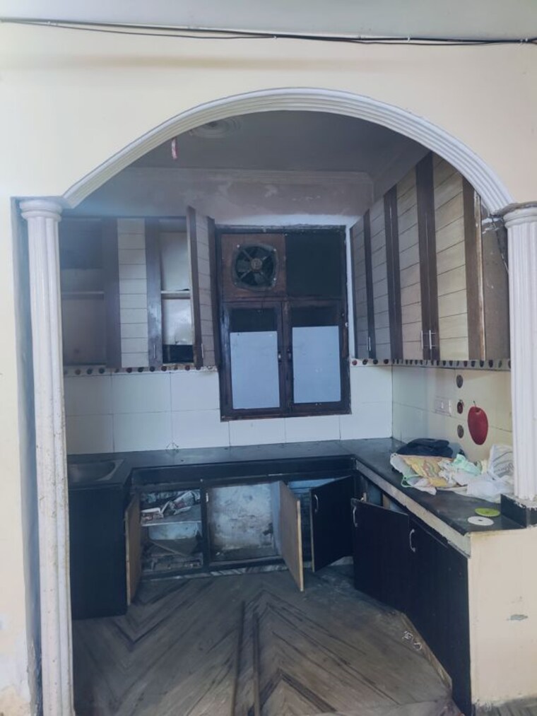 Kitchen, sector 52 3 Bedroom 2200 Sq.Ft. Builder Floor In Sector 52 Noida 10263852