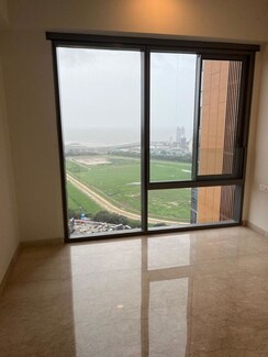 3.5 BHK + Servant Room Apartment For Rent in Piramal Mahalaxmi