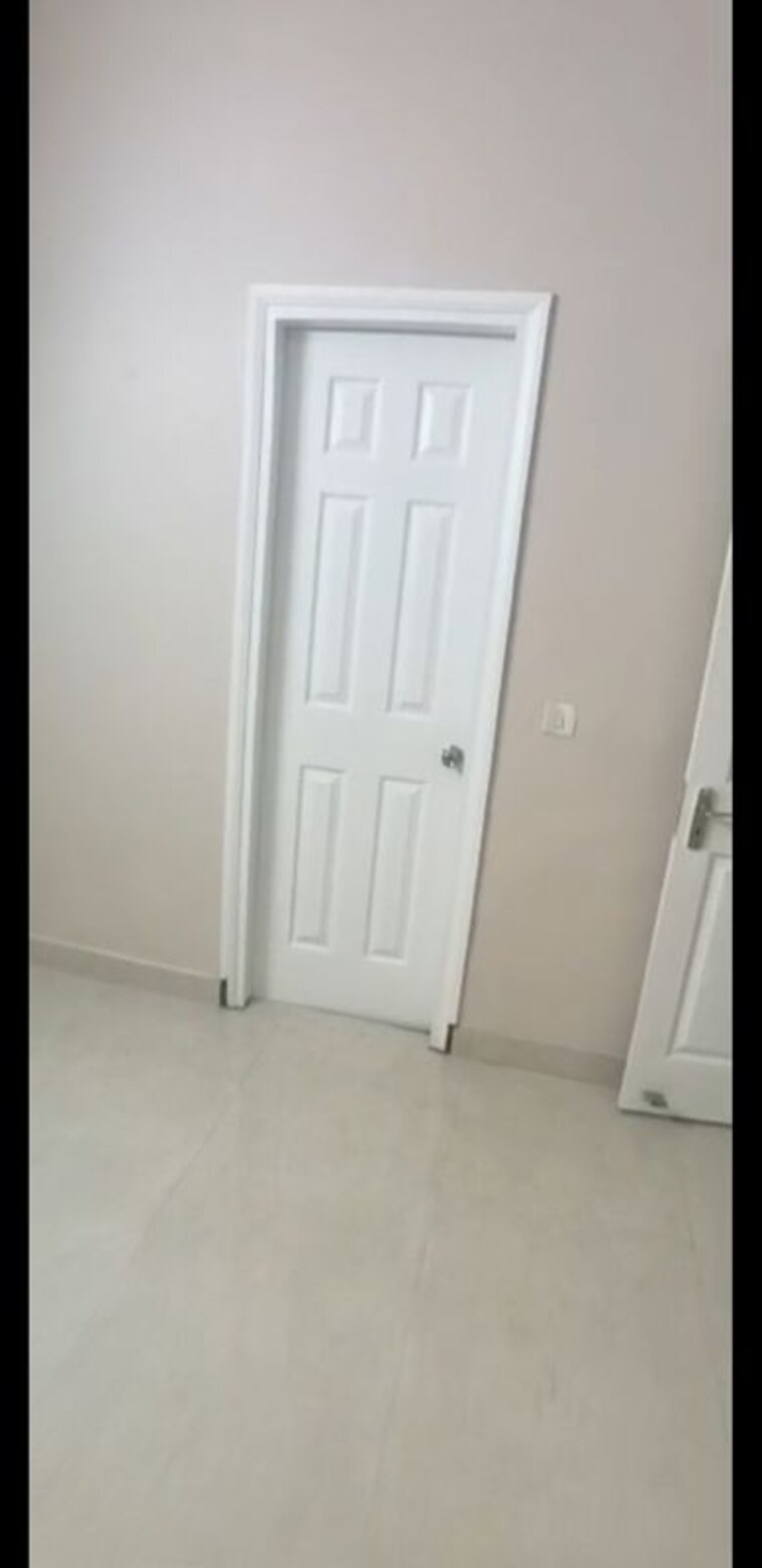 Bathroom, bptp-park-elite-premium 3 Bedroom 1000 Sq.Ft. Apartment In Sector 84 Faridabad 10268063