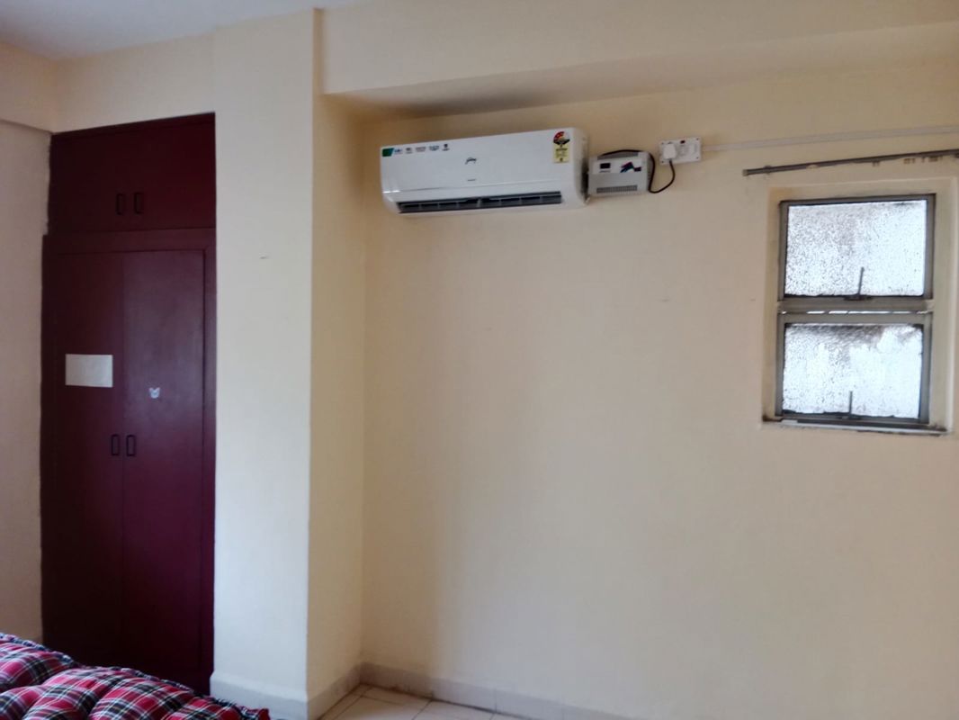 2 BHK Apartment For Rent in Riddhi Enclave Co-op Housing Society Ltd