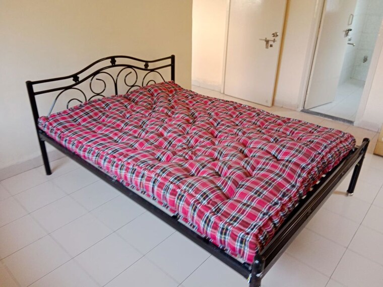 Bedroom, riddhi-enclave-co-op-housing-society-ltd 2 Bedroom 1000 Sq.Ft. Apartment In Viman Nagar Pune 10268079