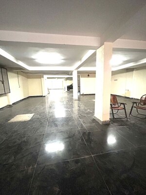 Parking in 2 BHK Apartment at Chattarpur – for Rent