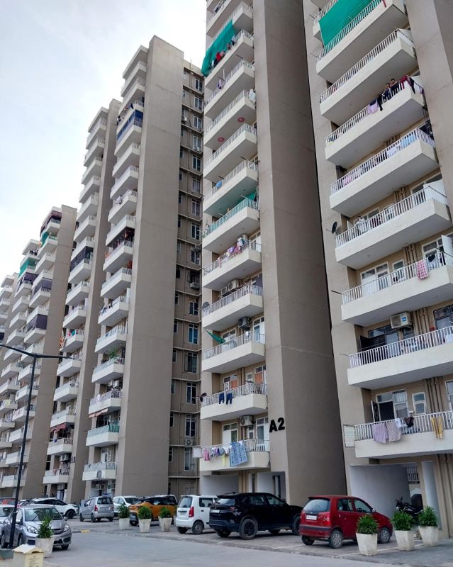 2 BHK Apartment For Sale in Vashisht Heights