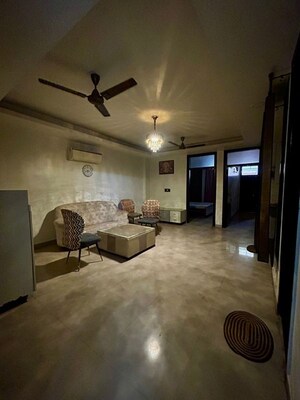 Living Room in 3 BHK Apartment at Chattarpur – for Rent