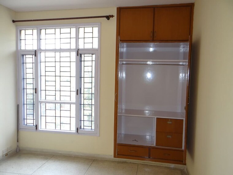 Room, unitech-south-city-ii 3 Bedroom 1750 Sq.Ft. Builder Floor In Sector 50 Gurgaon 10268123