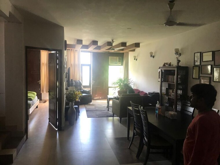 Living Room, sarvapriya vihar 4 Bedroom 155 Sq.Yd. Independent House In Sarvapriya Vihar Delhi 10268134