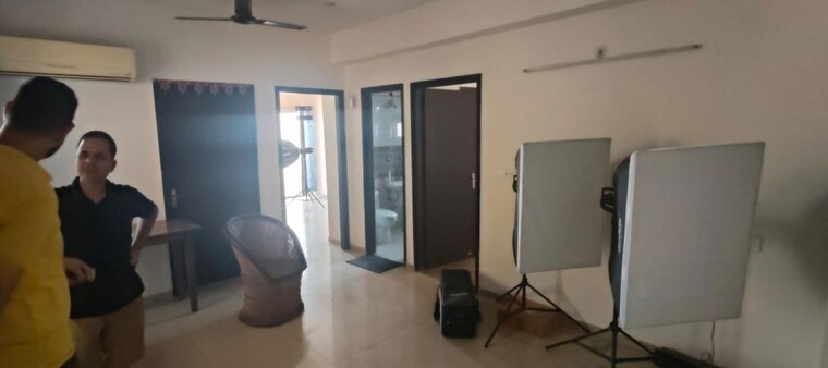 Living Room, mahagun-my-woods 2 Bedroom 1000 Sq.Ft. Apartment In Sector 16c Greater Noida Greater Noida 10268139