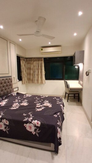 1 BHK Apartment For Rent in Shalibhadra Apartment Malad, Malad East
