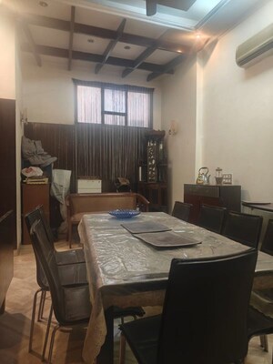 Dining area in 4 BHK Villa at Sarvapriya Vihar – for Rent