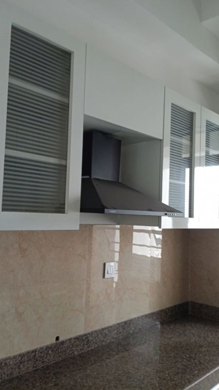 Bathroom, sunteck-city-avenue-4 3 Bedroom 1200 Sq.Ft. Apartment In Goregaon West Mumbai 10268138