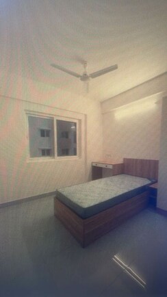 1 BHK + Pooja Room Apartment For Rent in Casagrand Boulevard