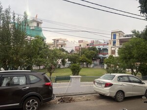 Parking in 2 BHK Independent House at Manas Town, Indira Nagar – for Sale