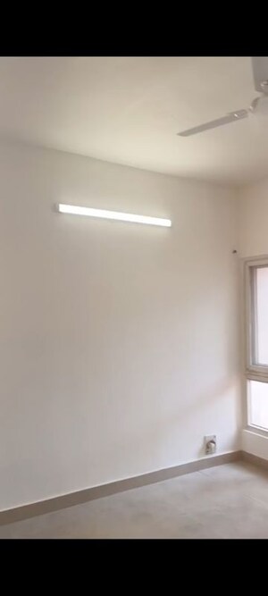 Room in 3 BHK Apartment at Hindon Green Apartments, Hindan Vihar – for Rent