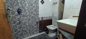 Bathroom in 2 BHK Apartment at Krishna Regency Satacruz, Santacruz East – for Rent