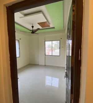 Room in 2 BHK Apartment at Omkar Nagar – for Rent
