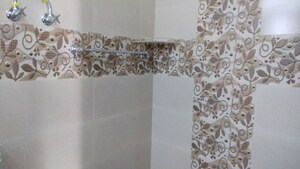 Bathroom in 1 BHK Builder Floor at Kailash Colony – for Rent