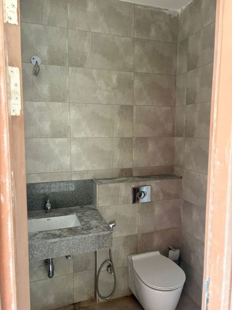 Bathroom, avj-heightss 3 Bedroom 13507 Sq.Ft. Apartment In Zeta I Greater Noida Greater Noida 10268263