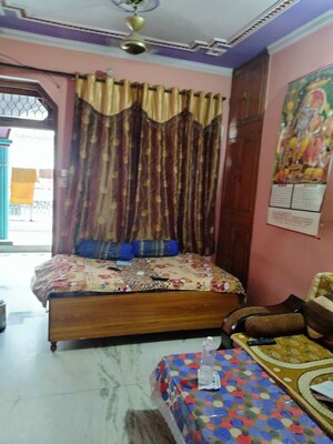 Bedroom in 4 BHK Builder Floor at Rajendra Nagar Sector 3 – for Rent