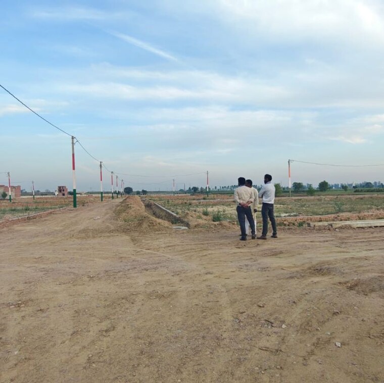 undefined, rohta road  70 Sq.Yd. Plot In Rohta Road Meerut 10268281