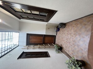 Furnished Amenities in 3.5 BHK Builder Floor at Malviya Nagar – for Sale