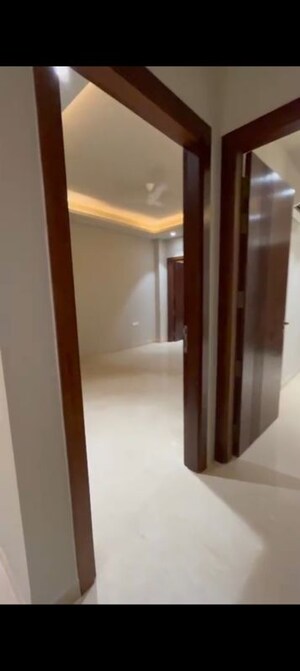 Room in 4 BHK Builder Floor at Greater Kailash I – for Sale