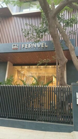 4 BHK Apartment For Sale in PR Fernvel, Santacruz West