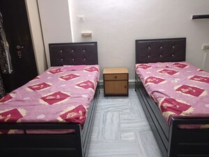 Bedroom in 2 BHK Apartment at Sir Vithaldas Colony, Santacruz West – for Rent