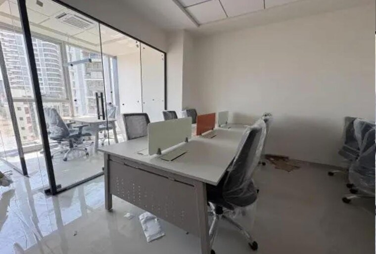 Team Area, bhoomi-9-business-bay Commercial Office Space 486 Sq.Ft. In Malad West Mumbai 10268387