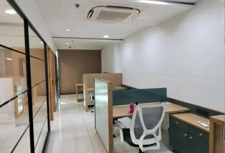 Team Area, bhoomi-9-business-bay Commercial Office Space 484 Sq.Ft. In Malad West Mumbai 10268395