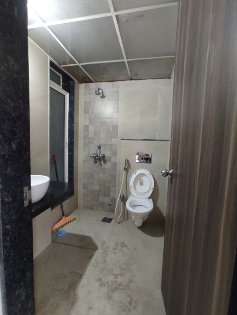 Bathroom, micro-srishti 1 Bedroom 550 Sq.Ft. Apartment In Bhandup West Mumbai 10268397