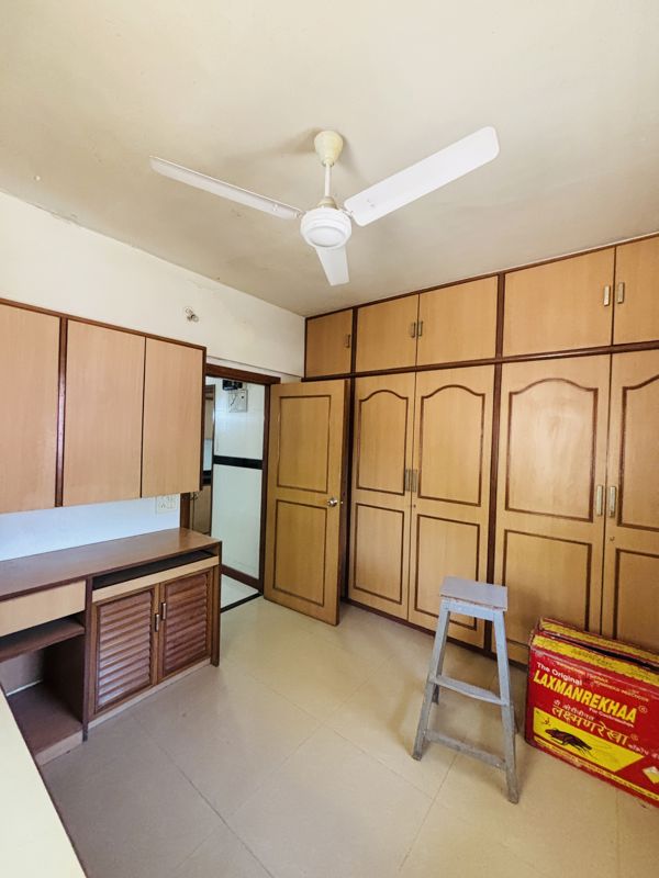 1 BHK Apartment For Sale in Swapna Mahal CHS