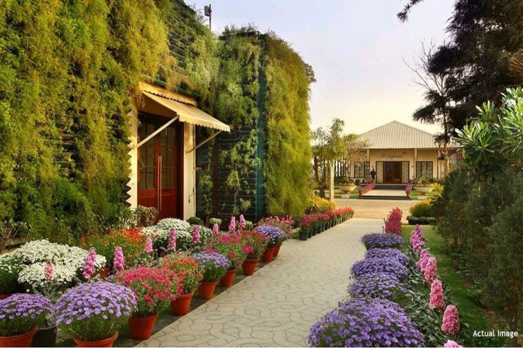 Garden, central-park-flower-valley-mikasa-plots  538 Sq.Yd. Plot In Sohna Sector 33 Gurgaon 10268405