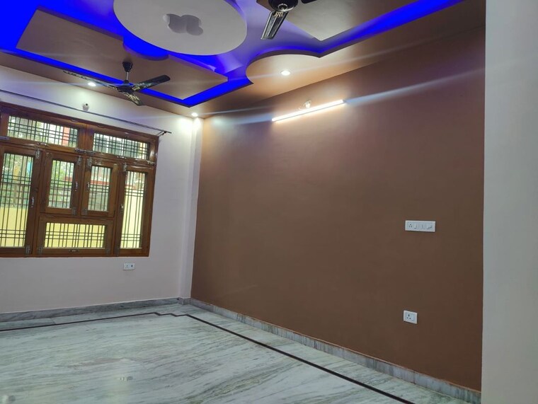 Room, gomti nagar 2 Bedroom 1200 Sq.Ft. Independent House In Gomti Nagar Lucknow 10268415