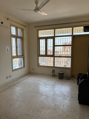 3 BHK Apartment For Rent in Sector 45