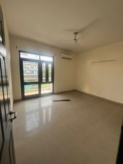 3 BHK Apartment For Rent in Raheja Atlantis